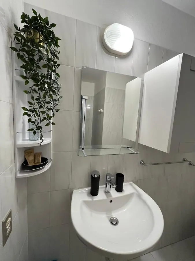 Villa Casa Elisa Cavo 0*,  Italia